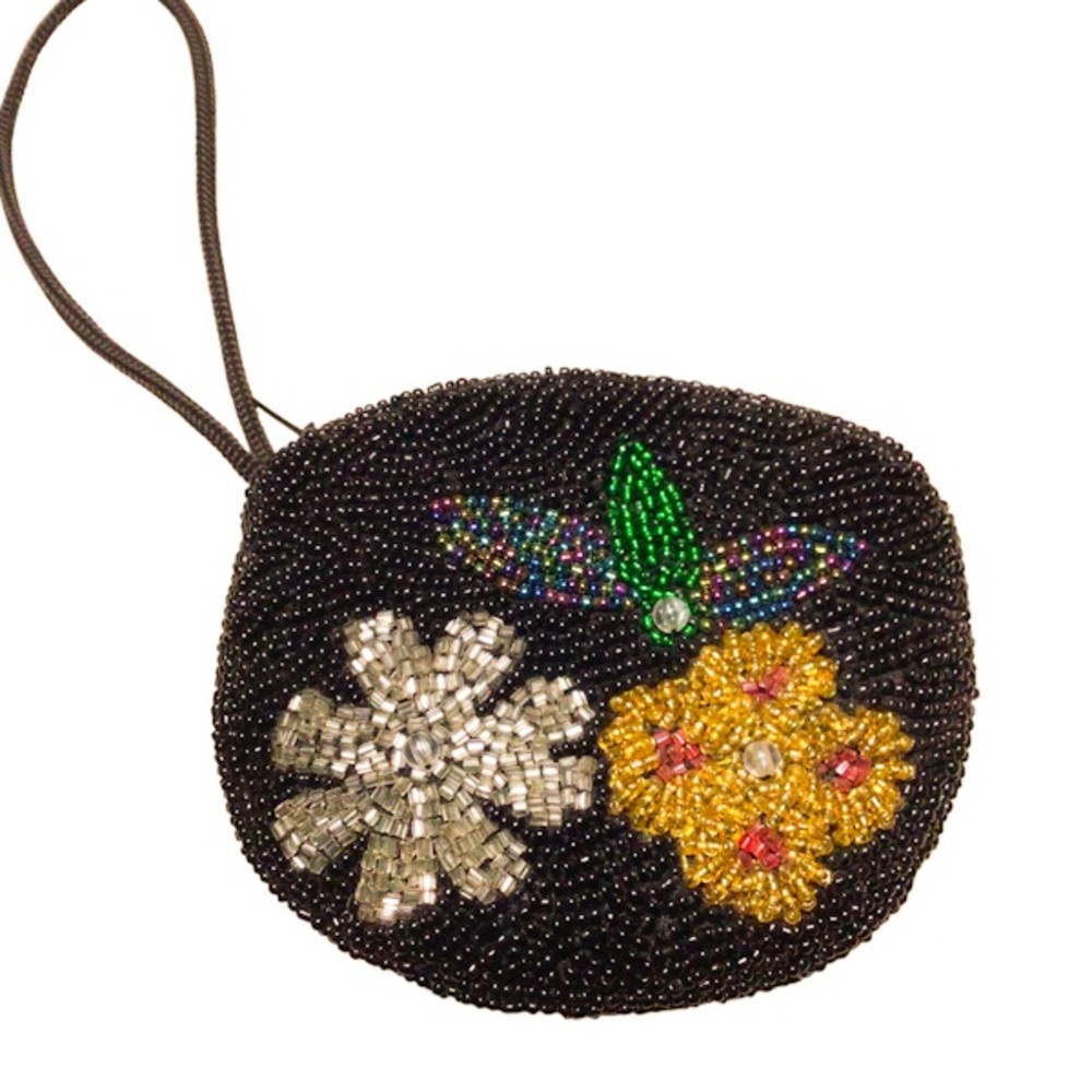 Vintage Beautiful Hand Beaded Flower Motif Evening Coin Purse / Wristlet